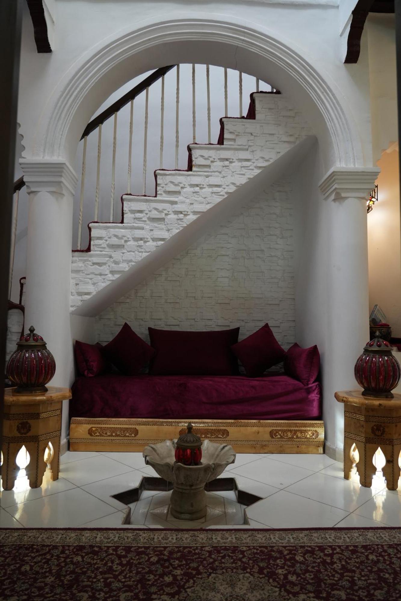 Dar Essaki 1886 Hotel Танжер Екстериор снимка